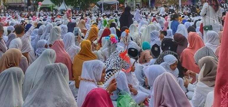 Gema Muharram, Ribuan Masyarakat Inhil Antusias Ikuti Istighosah